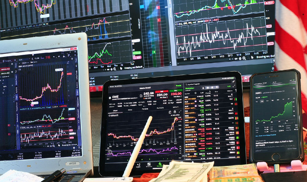 What to Sell & What Makes Money?
