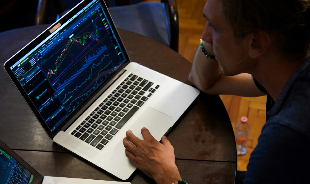 Looking to Earn? How Can Teenagers Make Money?
