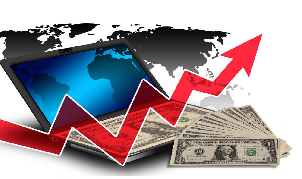 Donald Trump's Net Worth 2023: Annual Income and Earnings