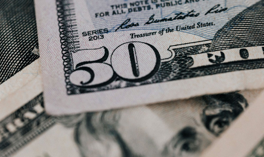 Mutual Fund vs. ETF: Which Investment is Right for You?
