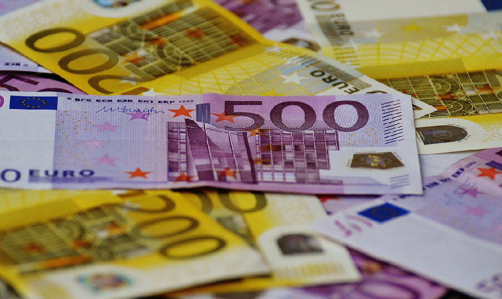 Are Books the Best Investment? How Can You Invest in Them?