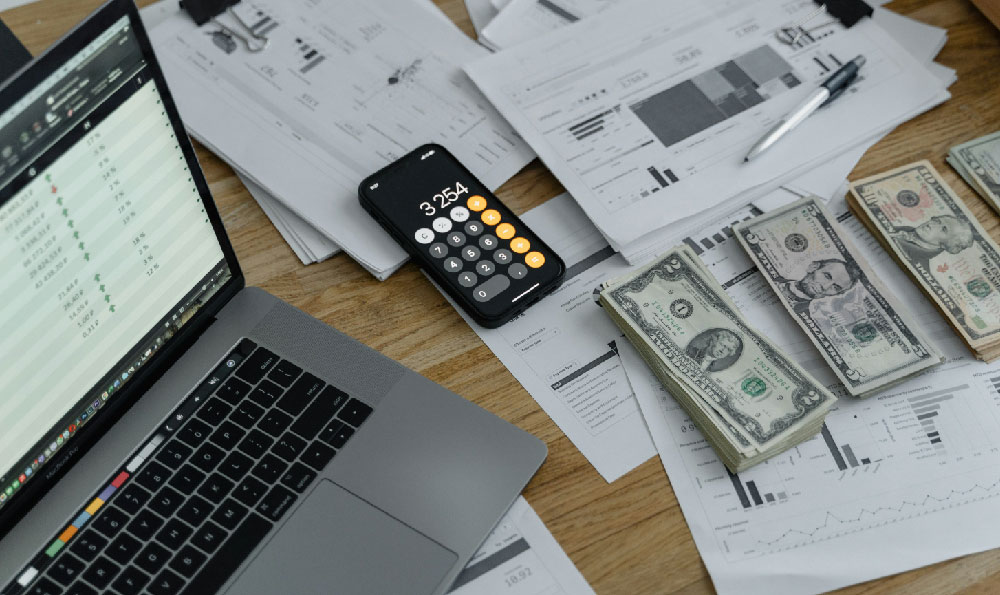 How much does a doctor earn, and what factors affect their salary?