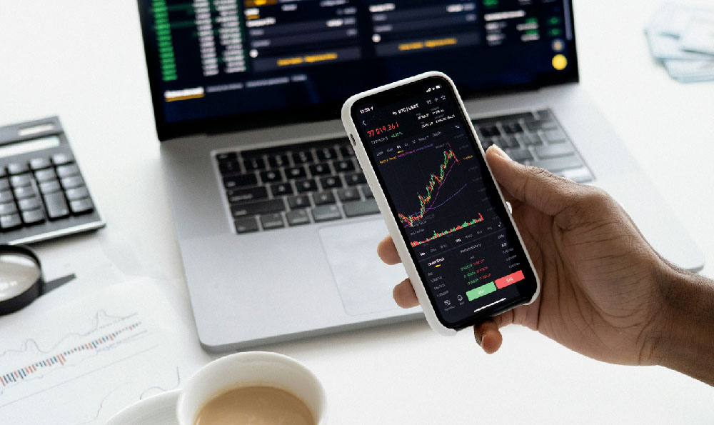 How to Make Money Online Easily? Is It Really That Simple & Quick?
