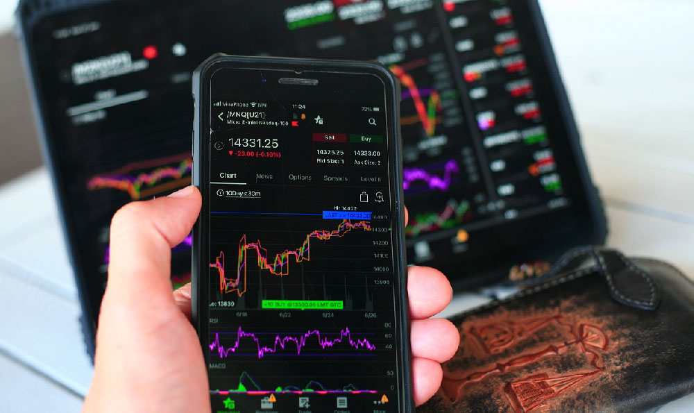 What Do Investment Banks Do & Are They Right For You?
