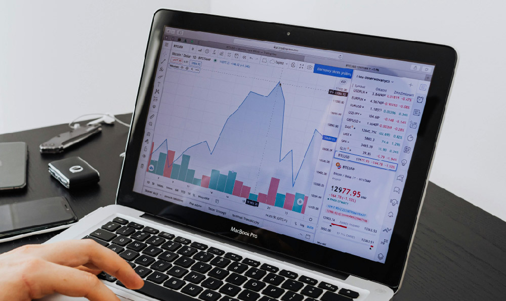 Investing: Yes or No? A Smart Move?

